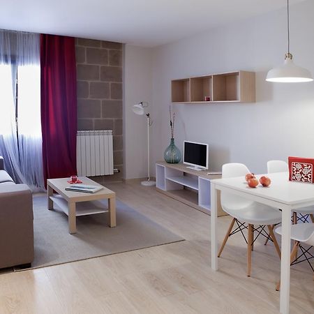 Apartamentos Turisticos Beethoven Haro Eksteriør billede